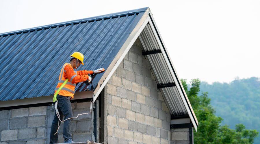 Professional gutter cleaning in Lewisport, KY